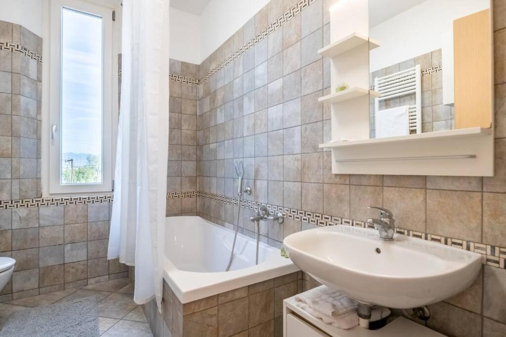 -Villa Emily- Parking, Garden & Wi-Fi Pisa Esterno foto